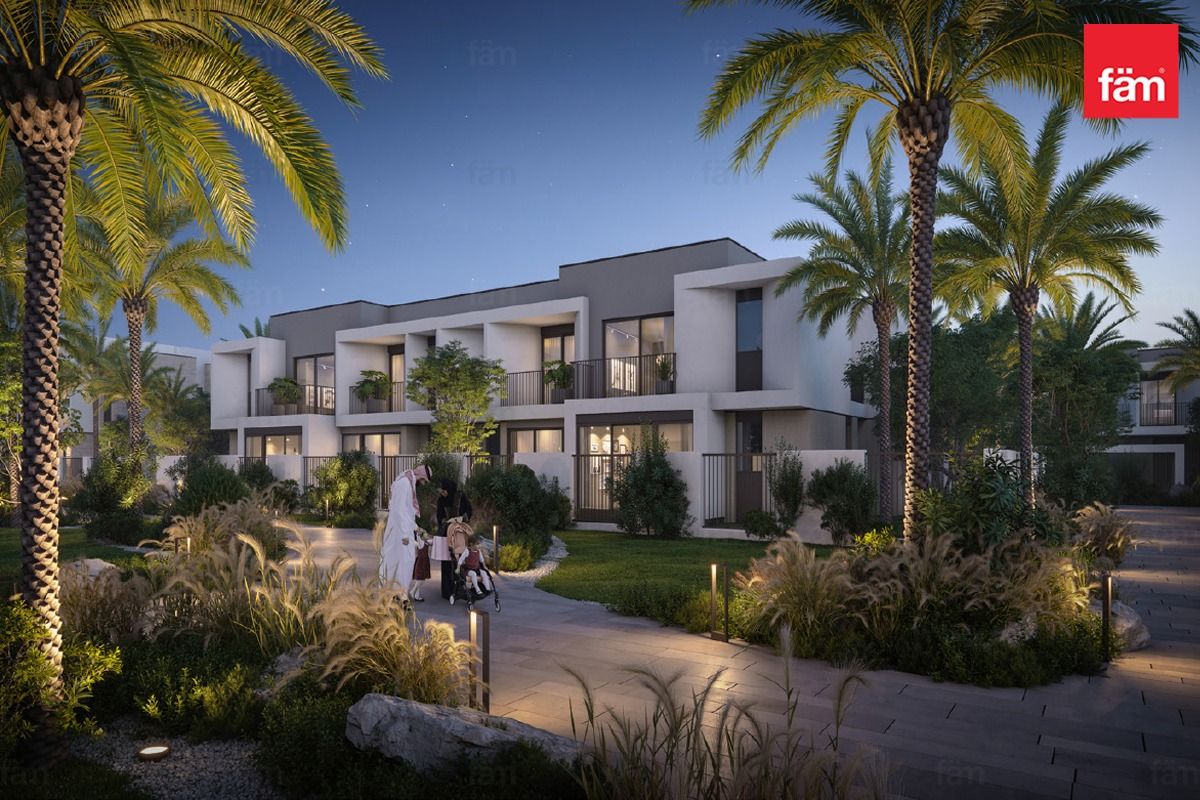 Spacious 4-Bedroom Villa in Anya 2, AR3-7