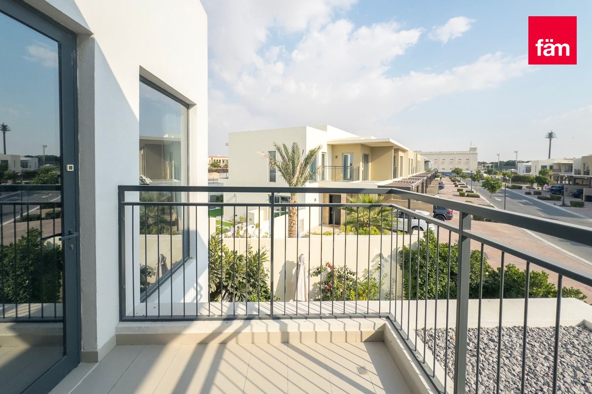 Stunning Villa | Corner | 4 Bedrooms-22