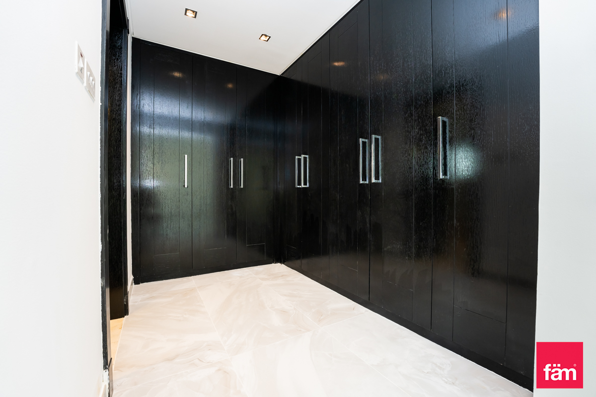 Available soon I Corner villa I Upgraded-21