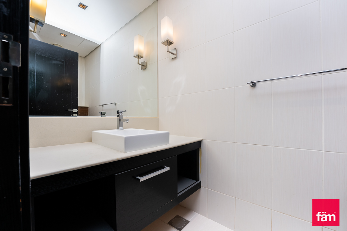 Available soon I Corner villa I Upgraded-27