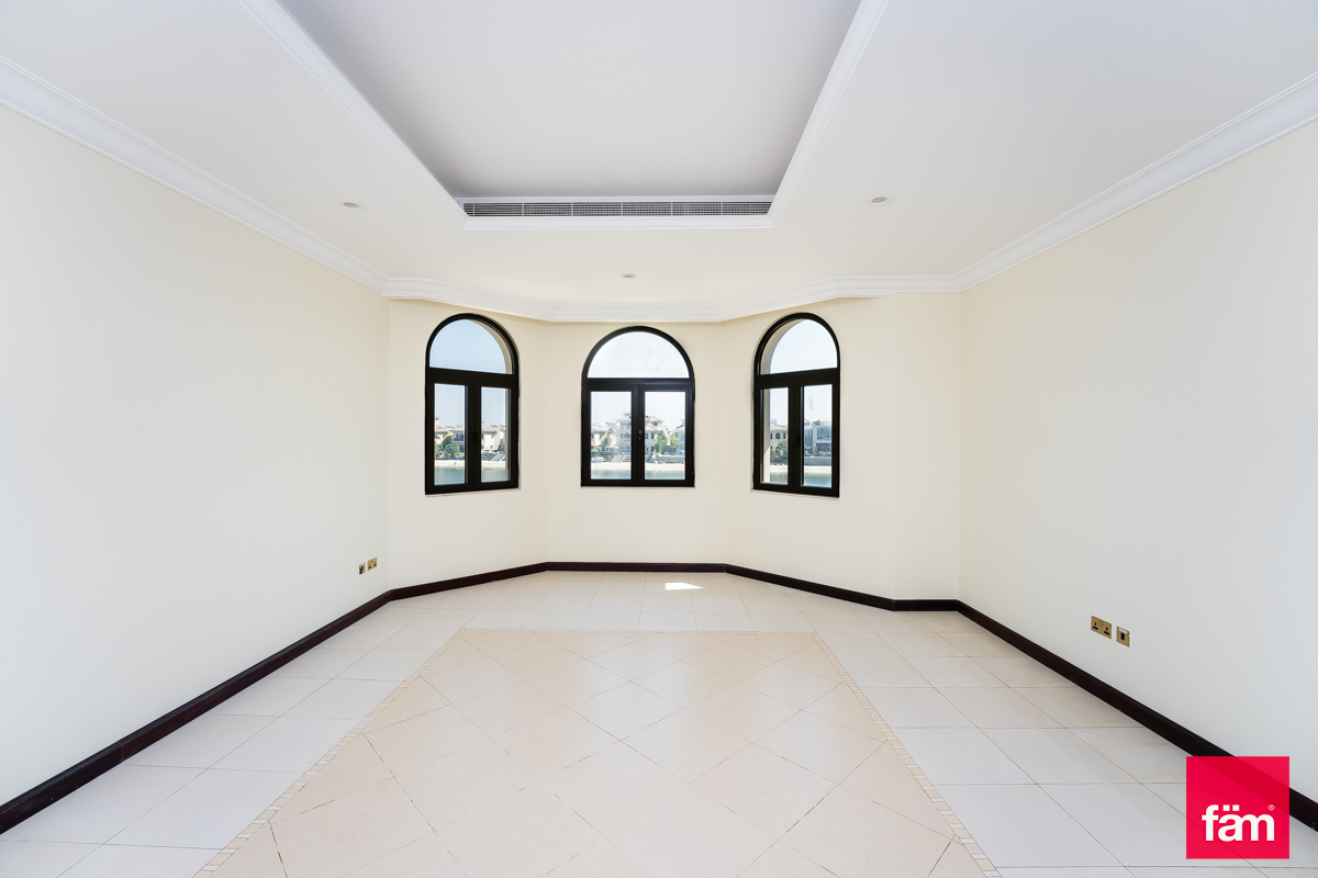 4 Bedrooms | Atrium Entry | Skyline View-7