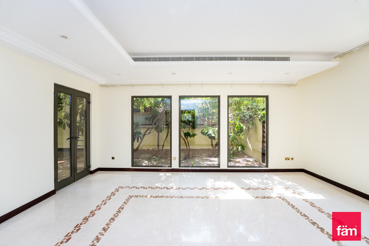 4 Bedrooms | Atrium Entry | Skyline View-19