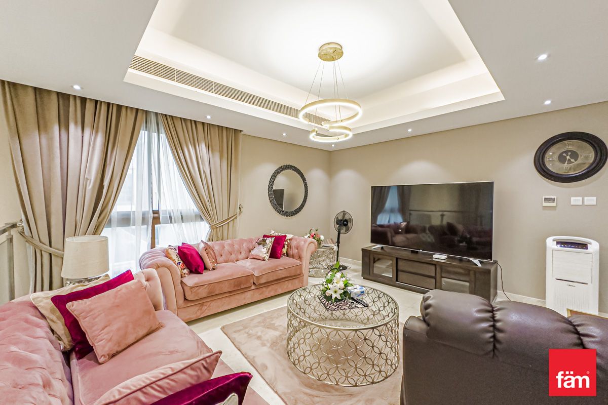 6 Bedroom Luxurious Villa | Elevator | G+2-5