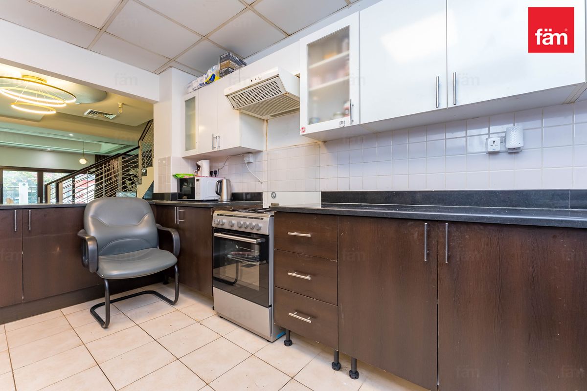 G+2 / HUGE SIZE / ALL EN-SUTE BEDROOMS-8