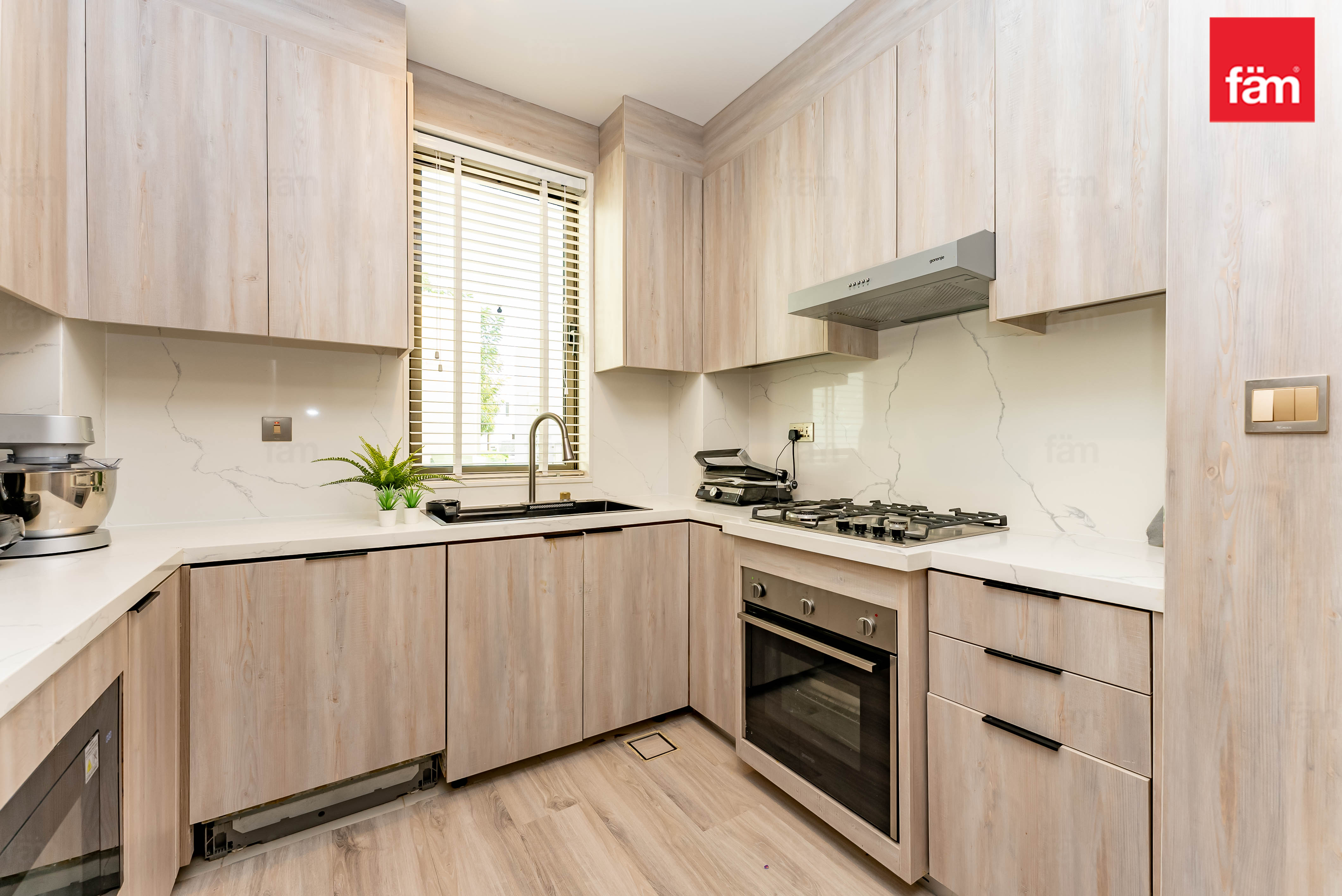 3BR Extended and Upgraded | Furnished | Vacant-7