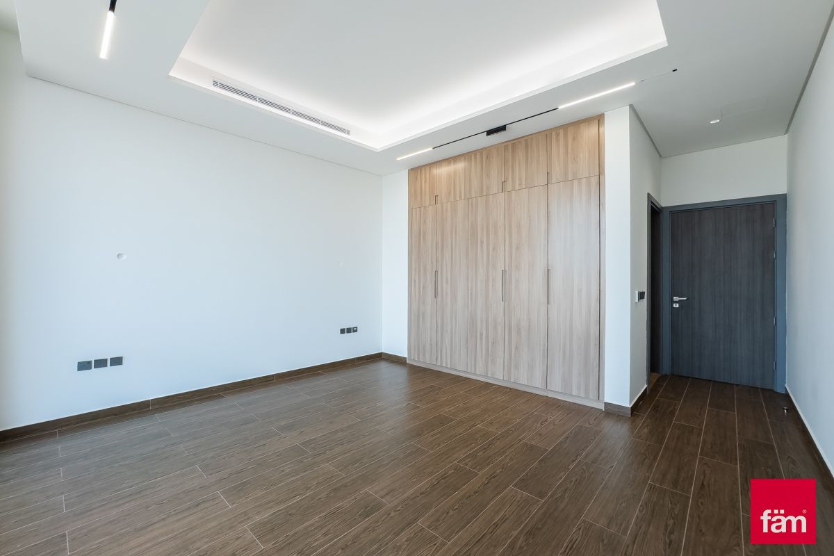 Swiming pool |Single Row|Vacant | Modern Design-18
