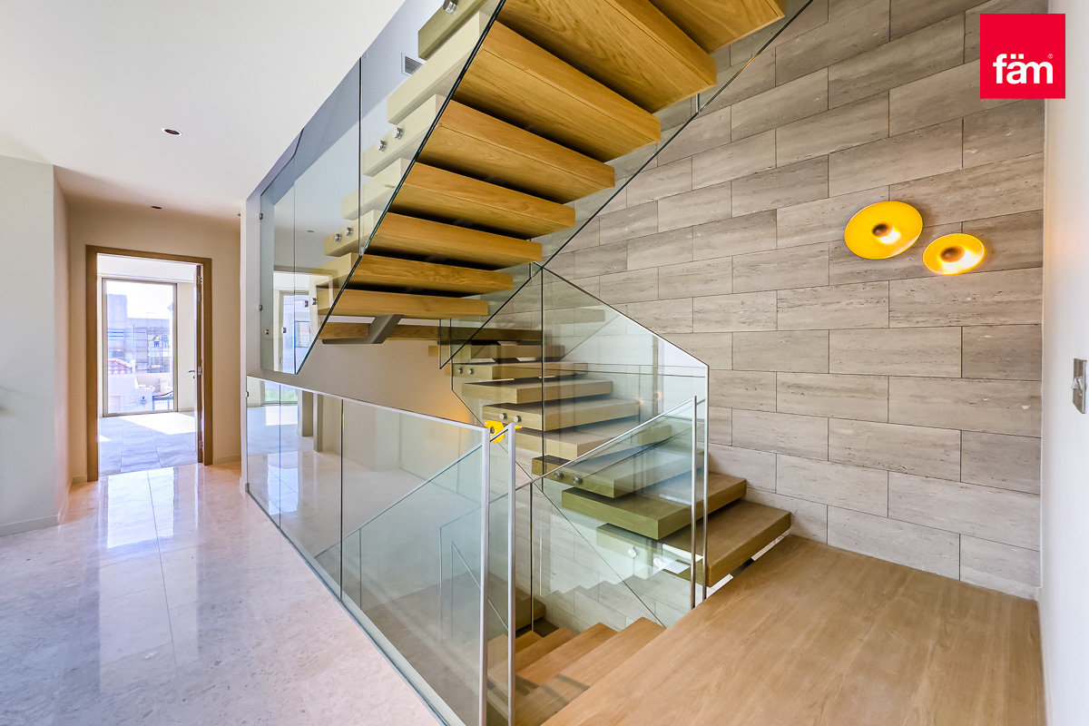 Modern Twin Villas | Free Hold | 5BR Each | Vacant-12