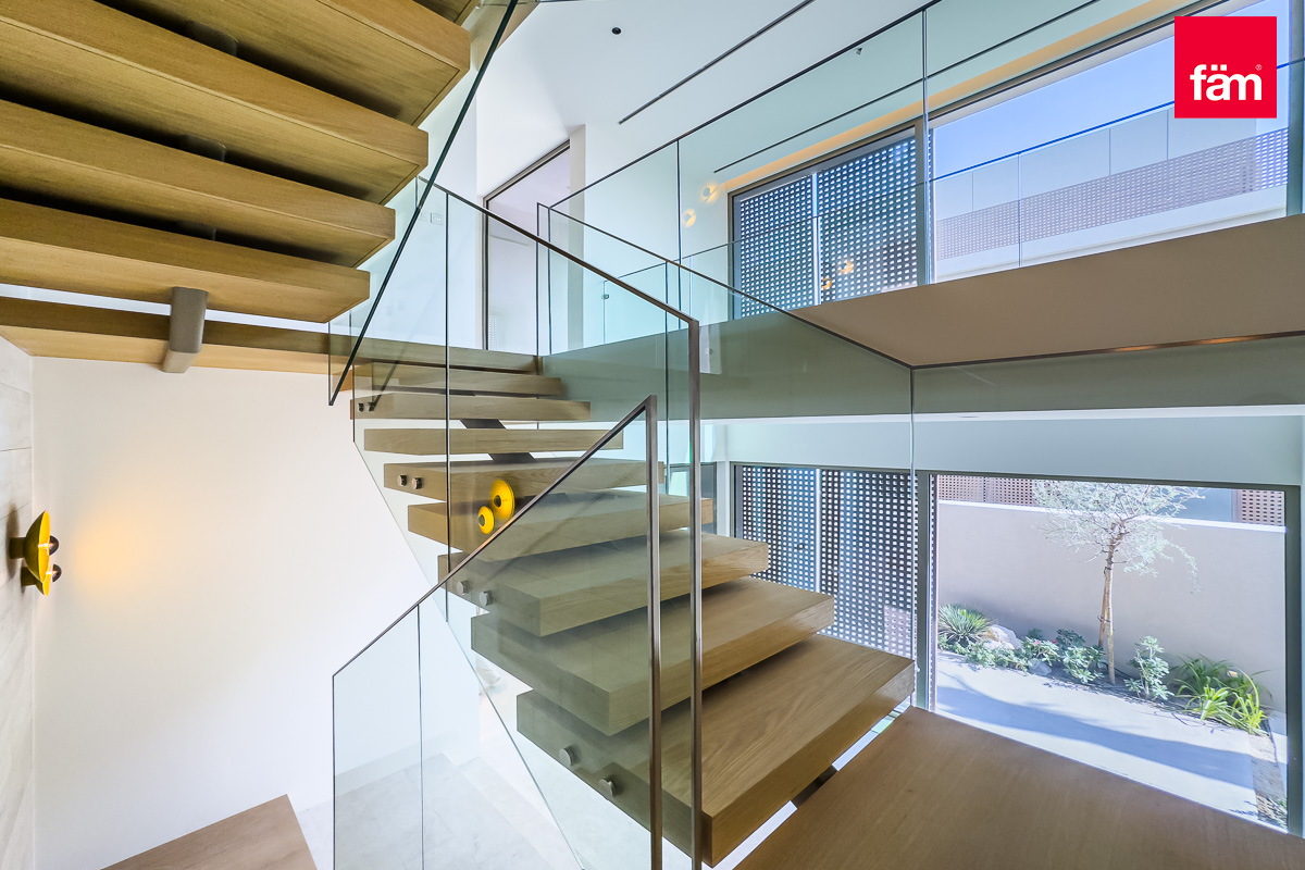 Modern Twin Villas | Free Hold | 5BR Each | Vacant-11