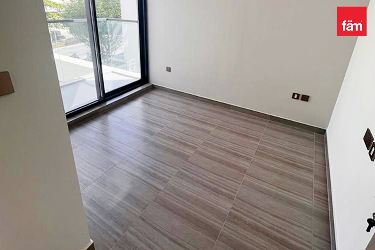 Park Facing | 4 beds | Tenanted-7