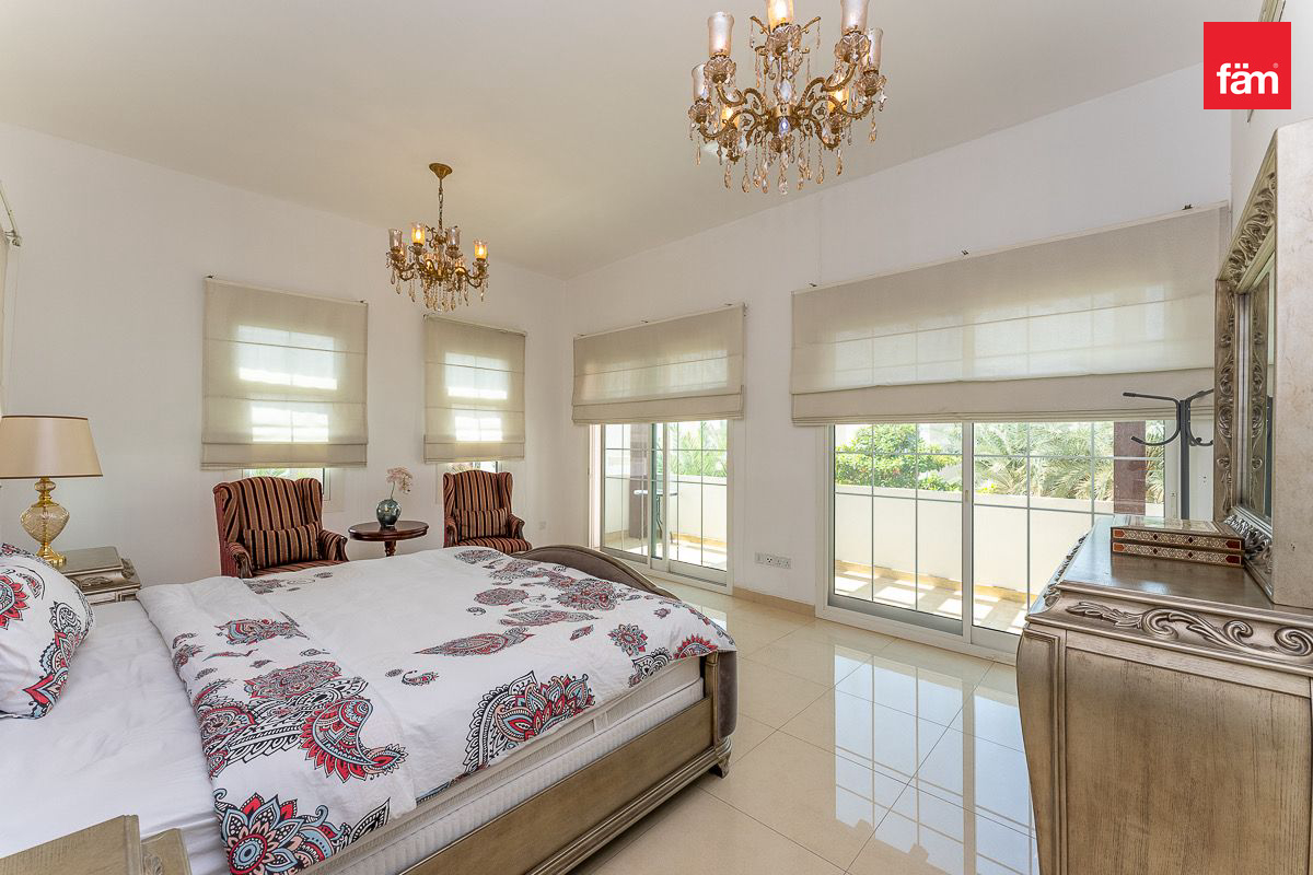 5Bed I Upgraded I Vacant I Type B I Large Plot-19