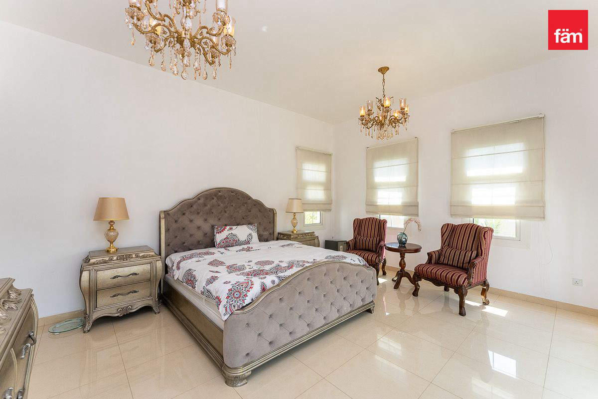 5Bed I Upgraded I Vacant I Type B I Large Plot-23
