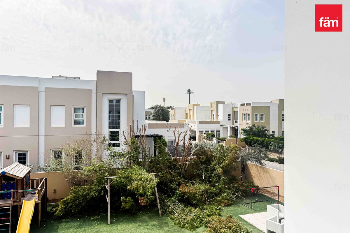 3 Beds Independent Villa Pool Facing, Huge Garden-24