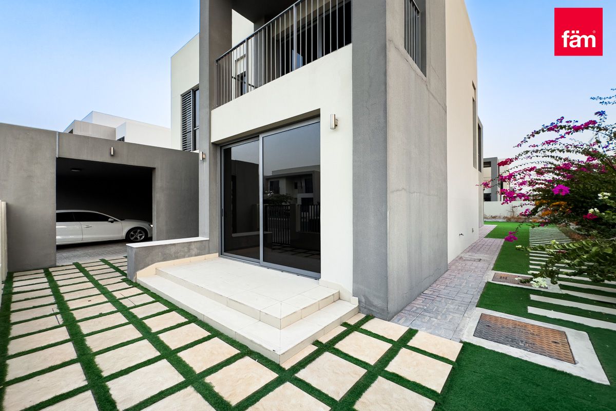 4BR Villa | Large Plot | Gated Community-24