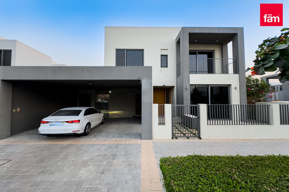 4BR Villa | Large Plot | Gated Community-27