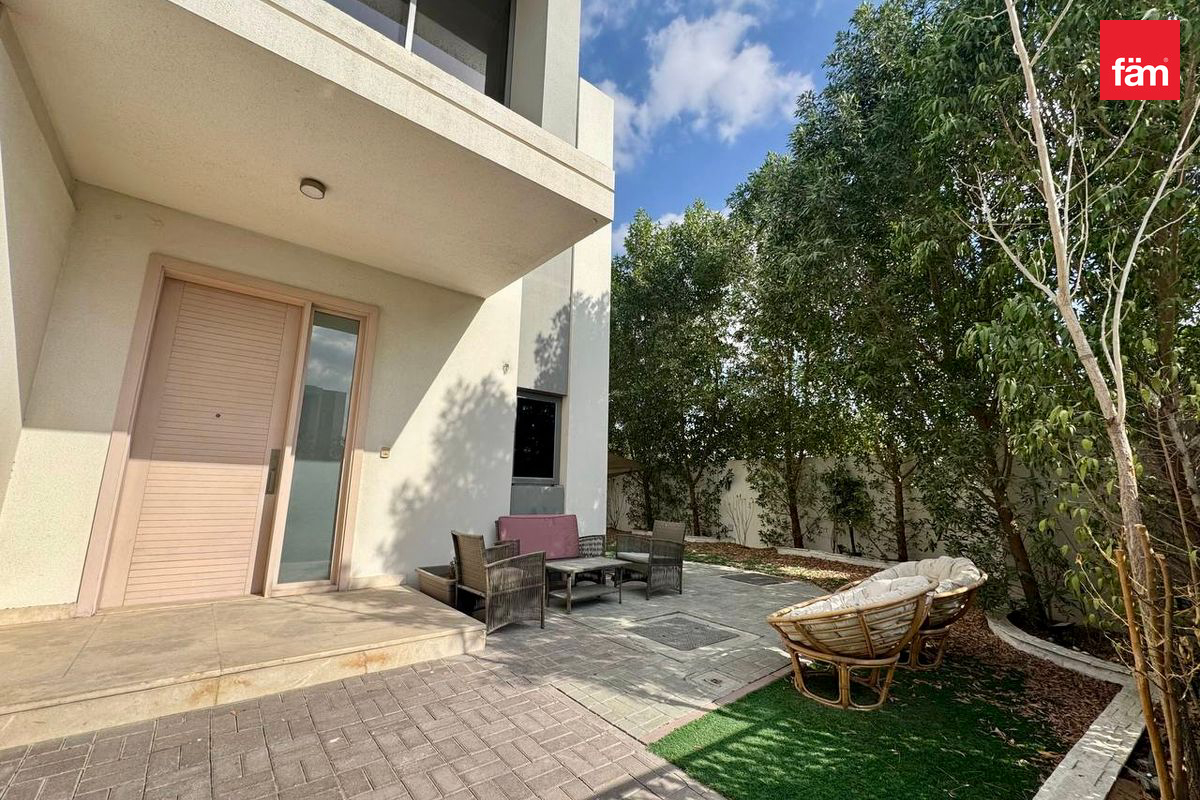 Vacant now | Extended | Big plot | Corner-6