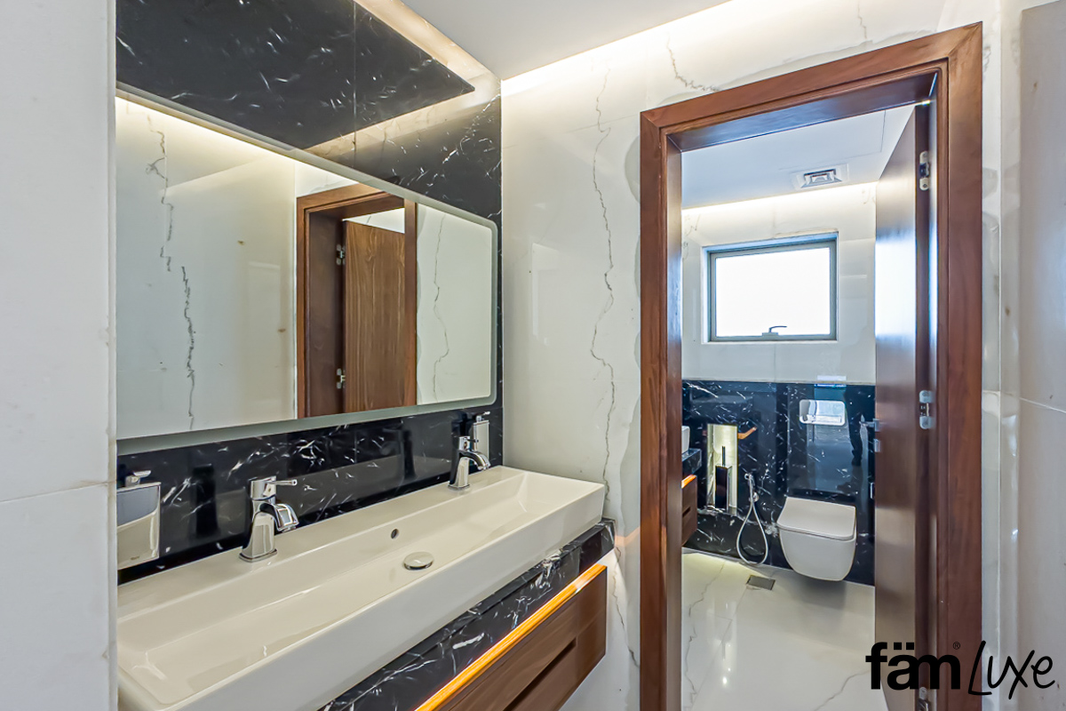 6BR Amazing Custom Villa @ Billionaires Row-25