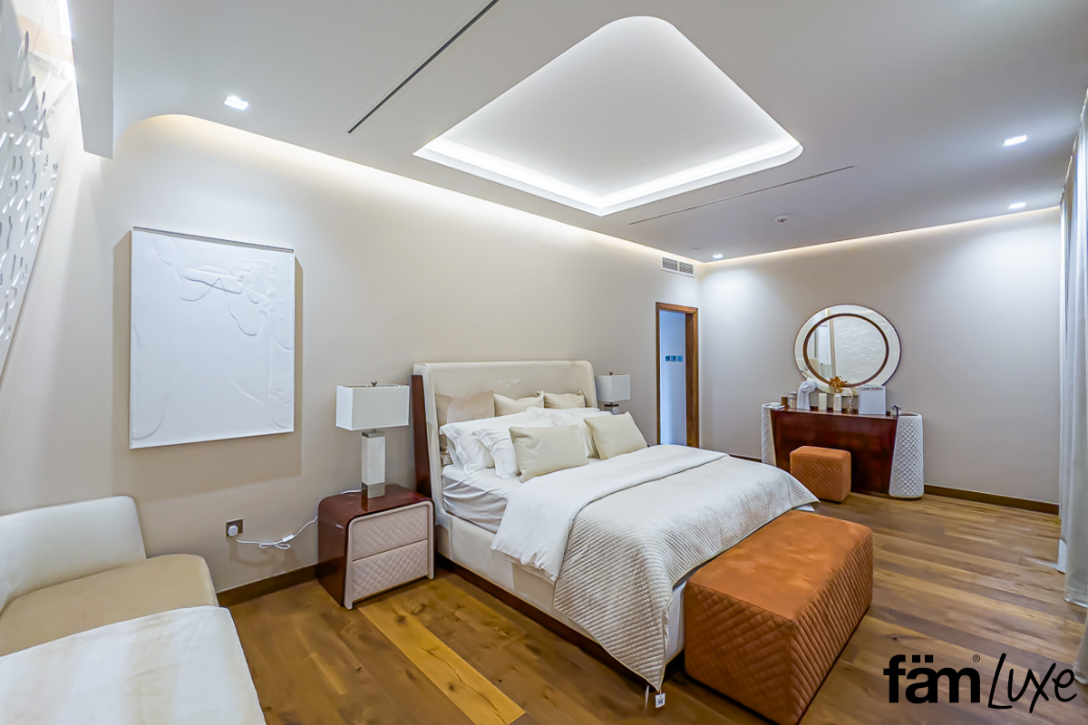 6BR Amazing Custom Villa @ Billionaires Row-12