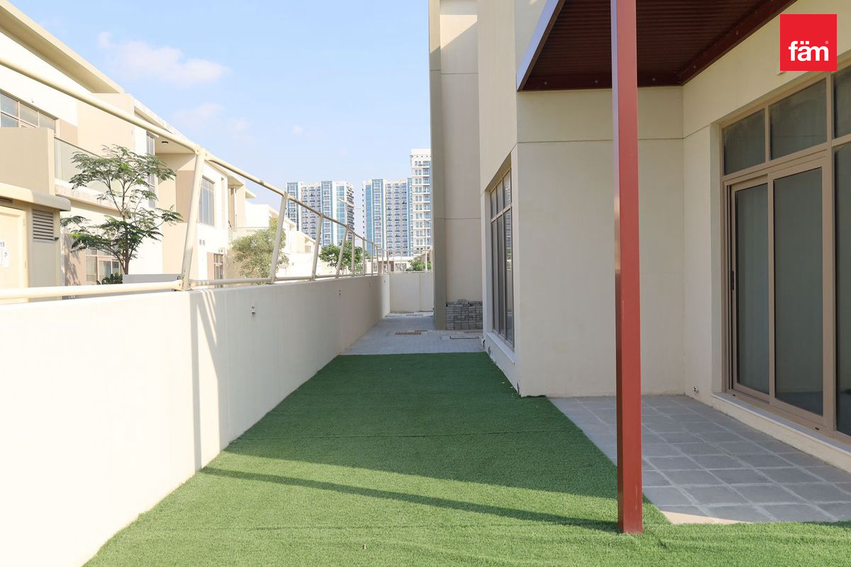 Negotiable - Single Row - Huge - Furnished-21