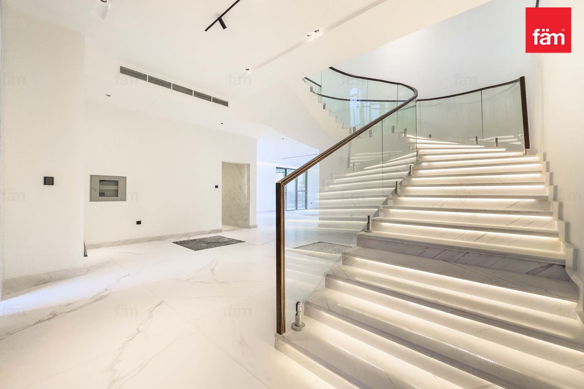 Brand New | upgraded | Pool | Vacant | Emaar-7