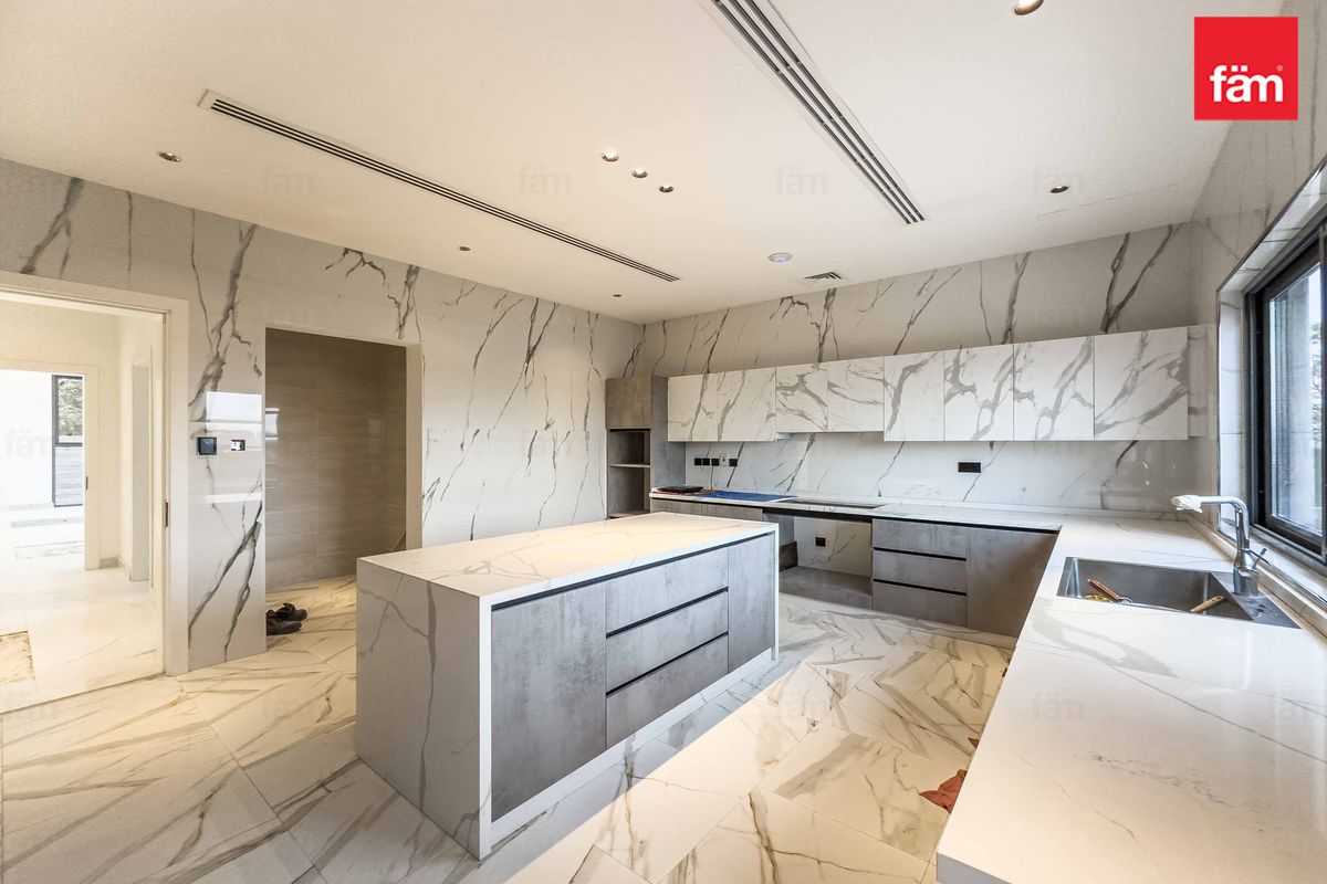 Brand New | upgraded | Pool | Vacant | Emaar-6
