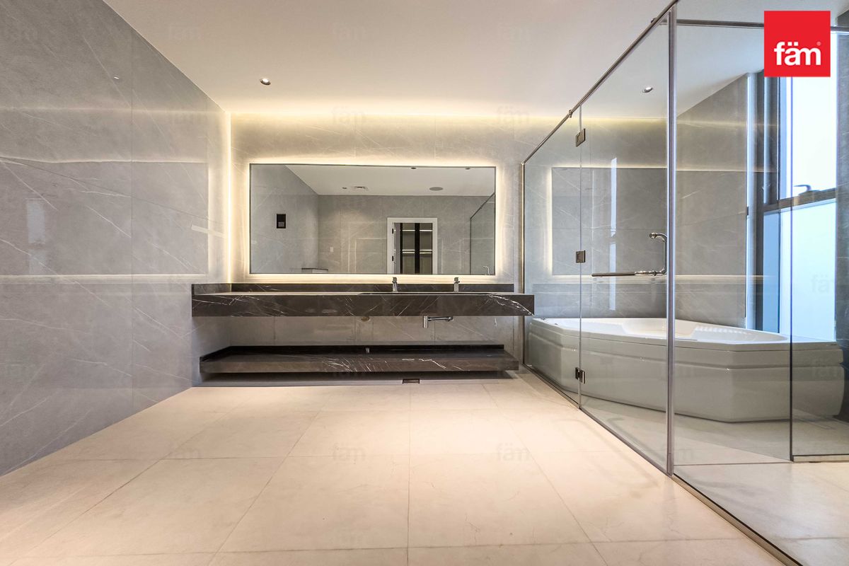 Brand New | upgraded | Pool | Vacant | Emaar-21