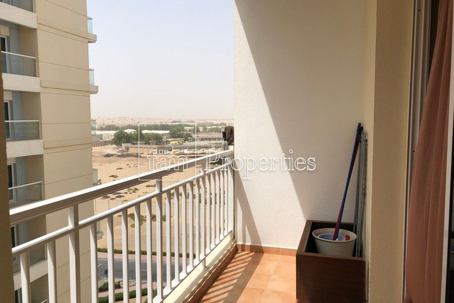 Upgraded  Huge 1BHK |  Closed Kitchen | Balcony-8