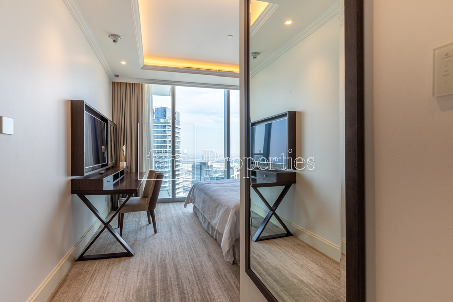 Genuine High Floor Creek View in T3! Vacant-21