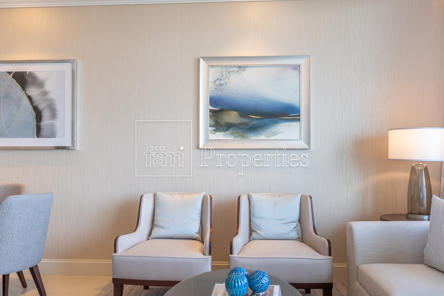 Genuine High Floor Creek View in T3! Vacant-15