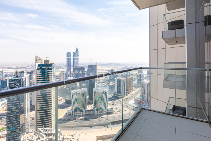 Genuine High Floor Creek View in T3! Vacant-10