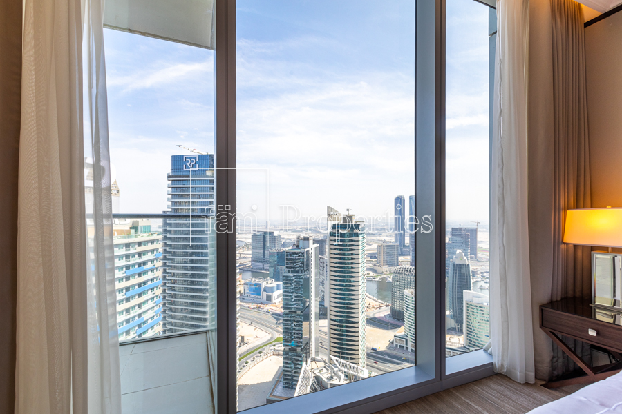 Genuine High Floor Creek View in T3! Vacant-20
